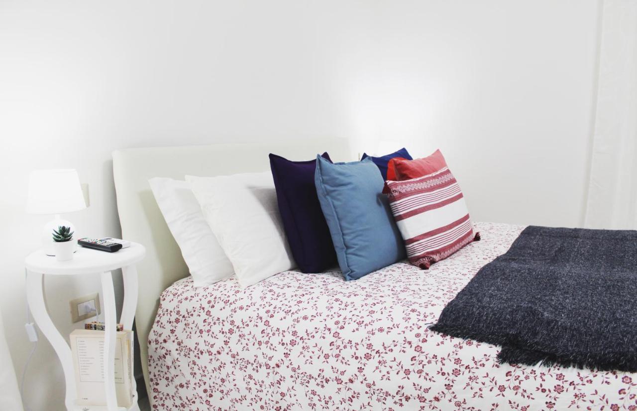 Conforti Apartment Napoli Bagian luar foto