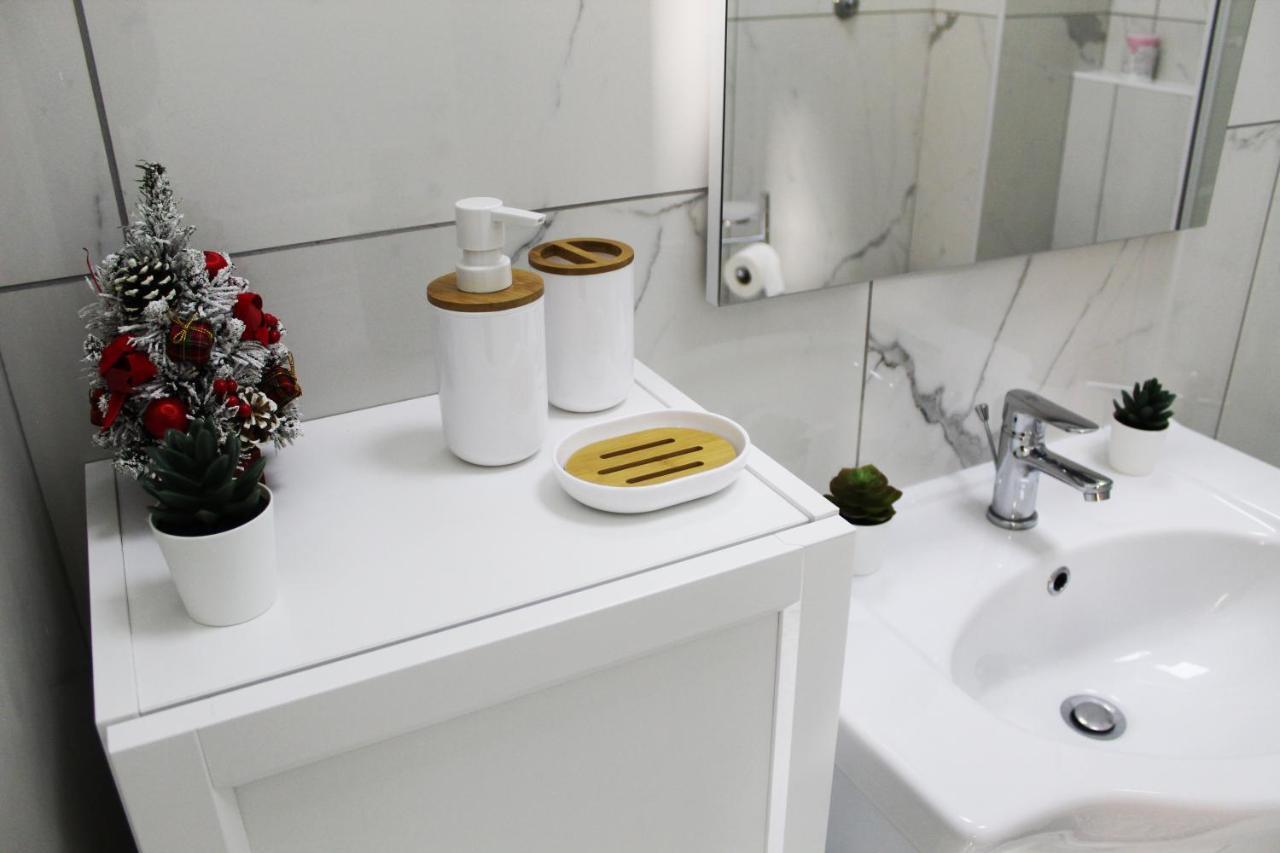 Conforti Apartment Napoli Bagian luar foto